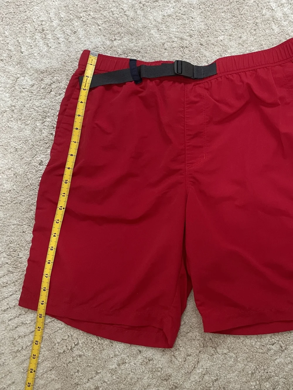 The North Face Red Outdoor Shorts Size L